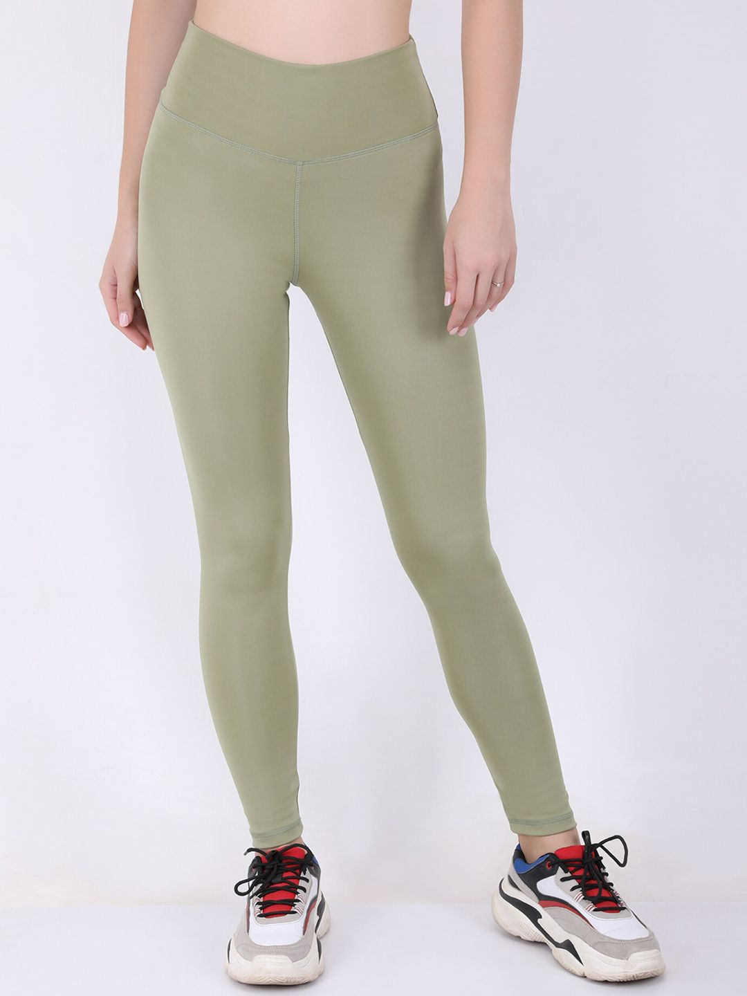 EVERDION Women Green Solid Skinny Fit Tights Price in India