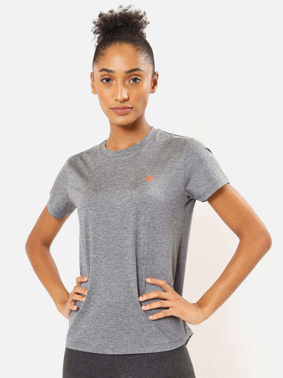 Cultsport Women Grey Textured Perfomance T-shirt Price in India