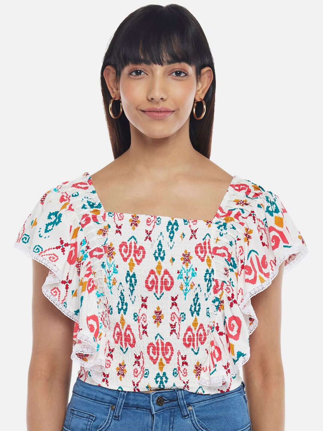 People Off White & Red Printed Crop Top Price in India