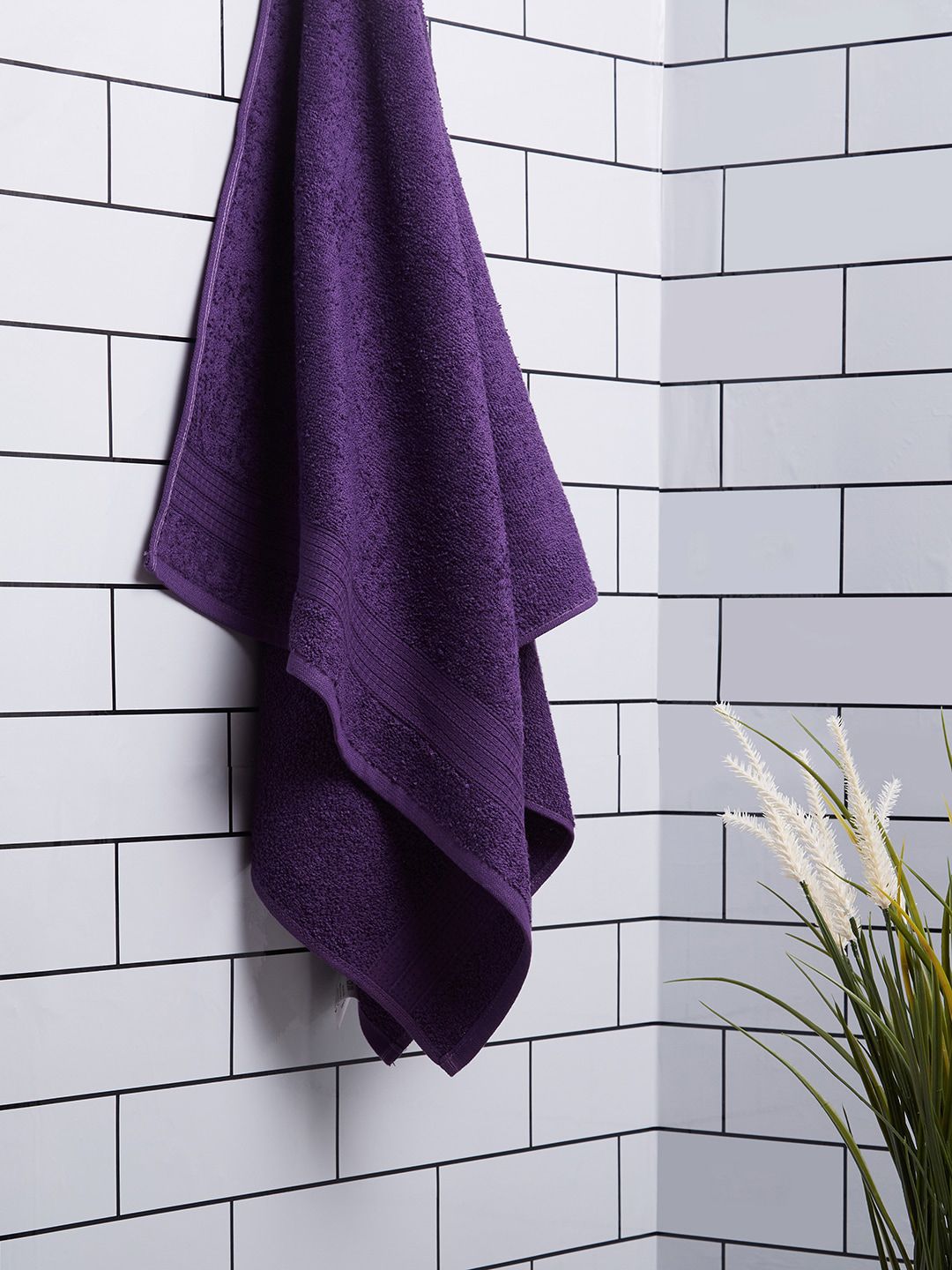 SPACES Purple Solid 400GSM Pure Cotton Bath Towel Price in India
