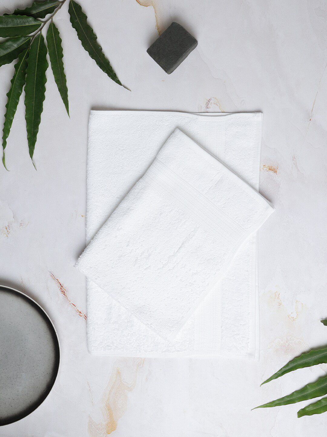 SPACES Pack of 2 White Solid Pure Cotton 400 GSM Hand Towels