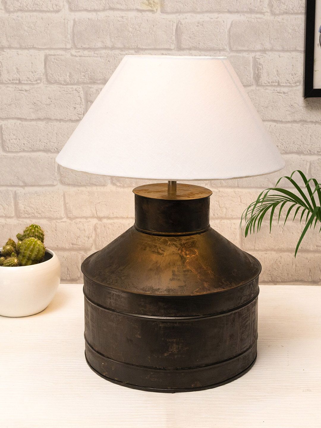 Homesake Grey & White Textured Table Lamps With Shade Price in India