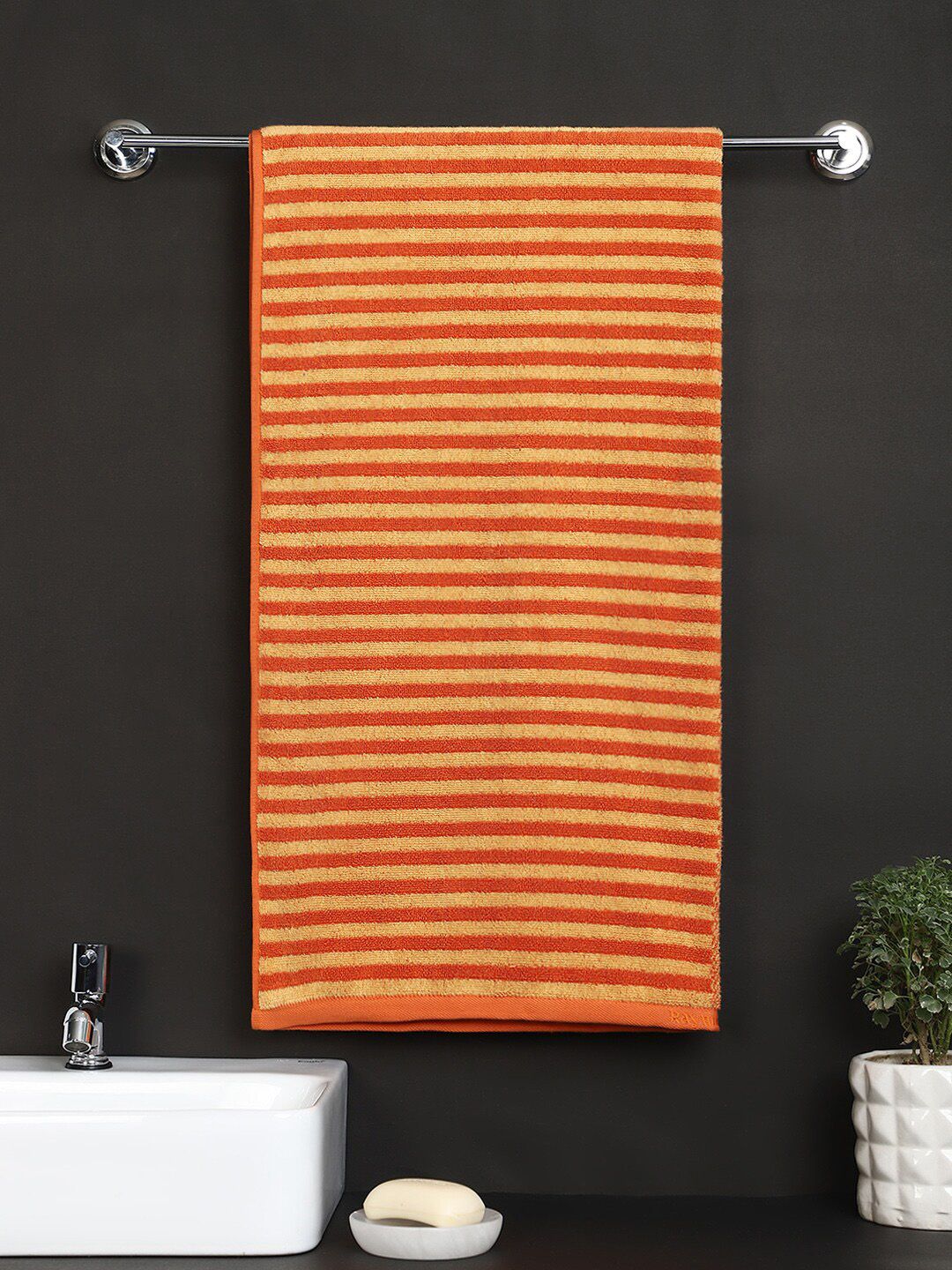 Raymond Home Yellow & Orange Striped Pure Cotton 500 Gsm Bath Towels Price in India