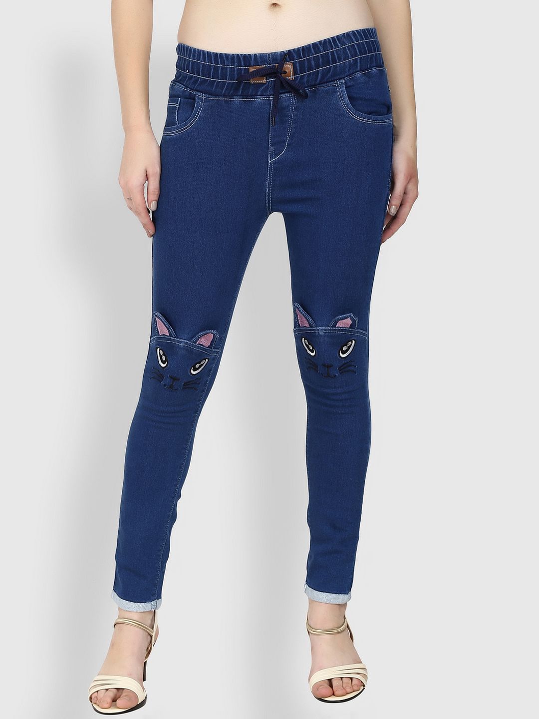 F2M Women Blue Boyfriend Fit Mildly Distressed Embroidered Stretchable Jeans Price in India