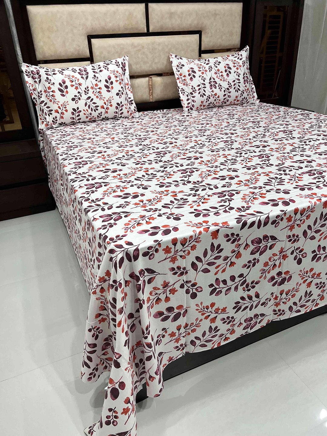 Pure Decor Purple & Off White Floral 400 TC King Bedsheet with 2 Pillow Covers Price in India