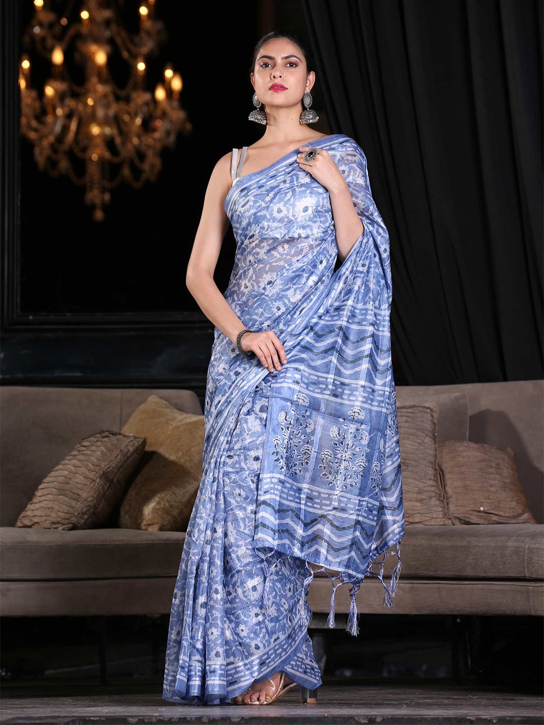 KARAGIRI Blue & White Floral Silk Blend Saree Price in India