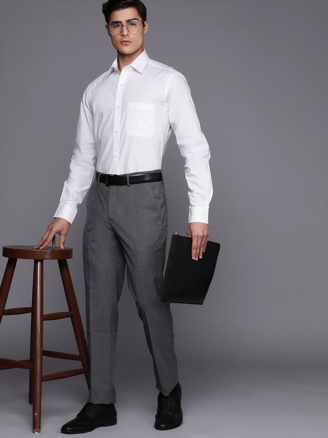 Raymond Men White Solid Cotton Slim Fit Formal Shirt