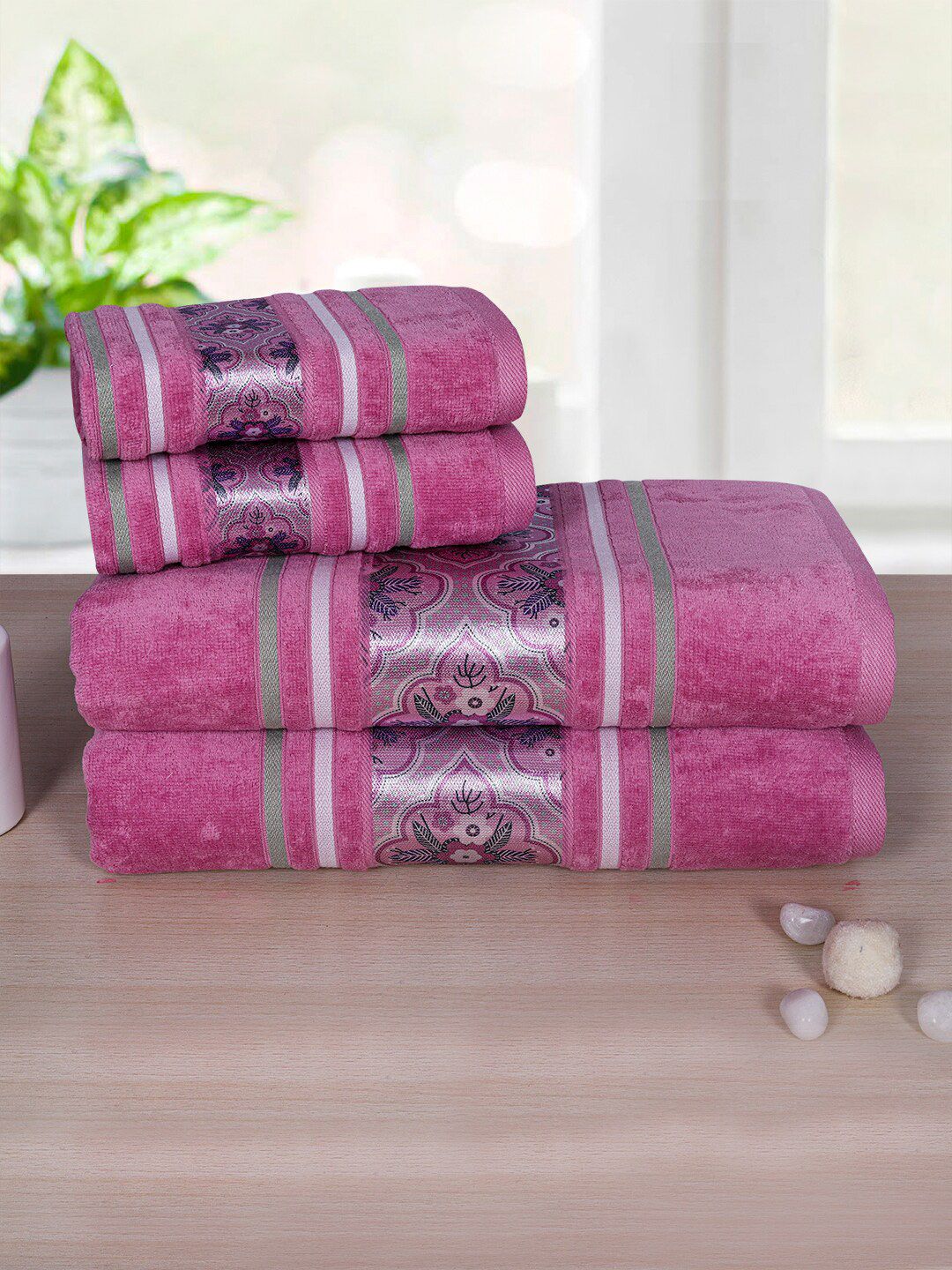 RANGOLI Set Of 4 Solid 450 GSM Pure Cotton Towel Set Price in India