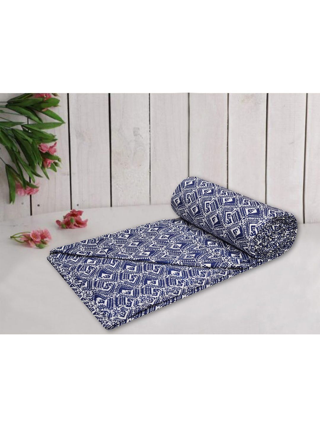 Trance Home Linen Blue & White Geometric AC Room 210 GSM Single Bed Dohar Price in India