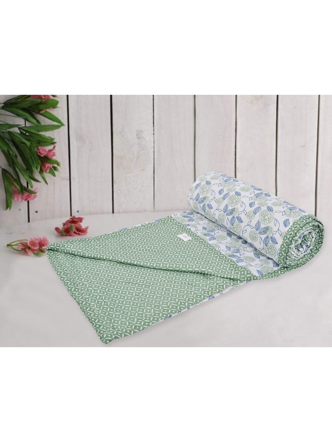 Trance Home Linen White & Green Floral AC Room 210 GSM Single Bed Dohar Price in India