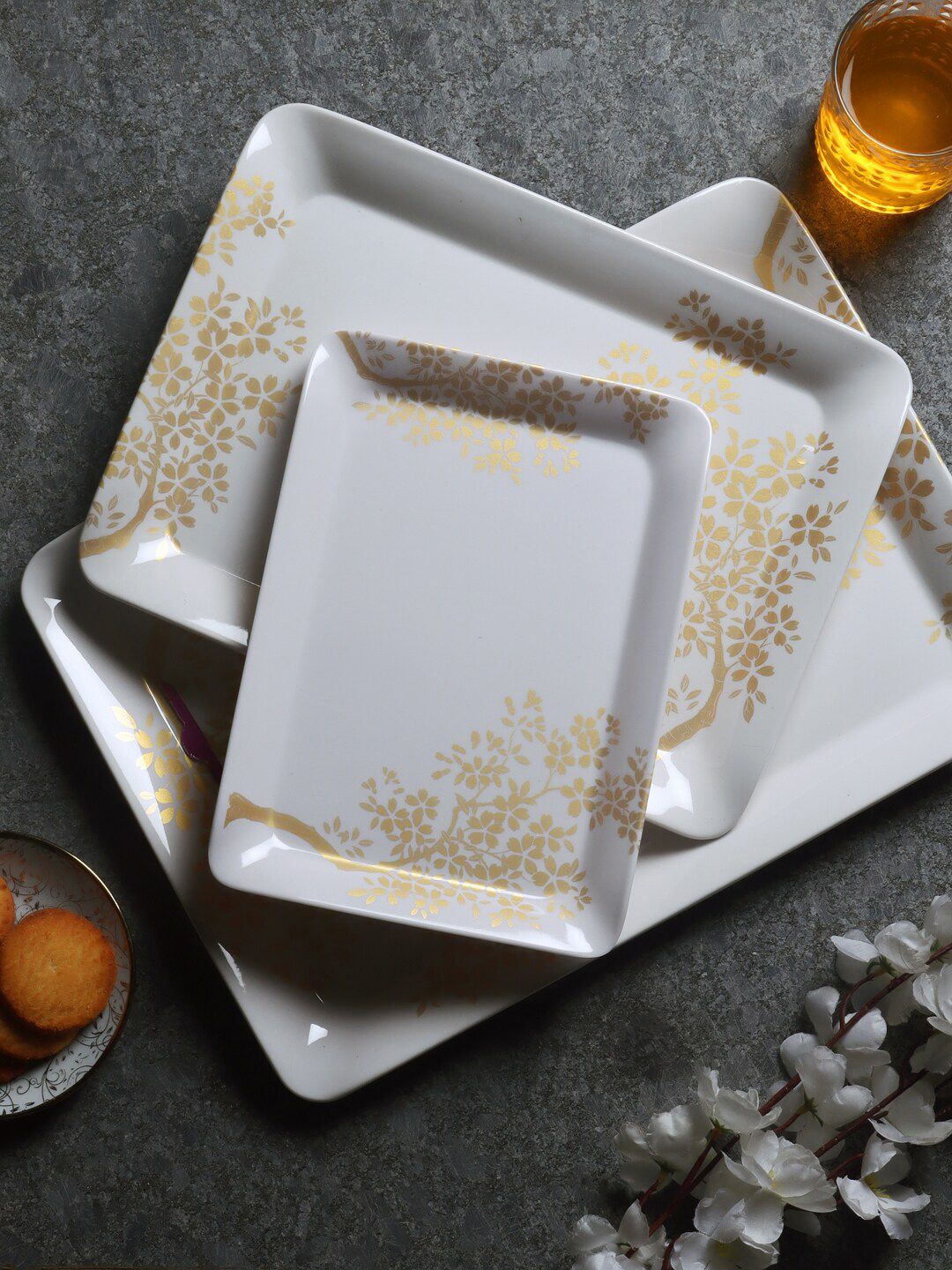 CDI Set Of 3 White & Yellow Printed Trays Price in India