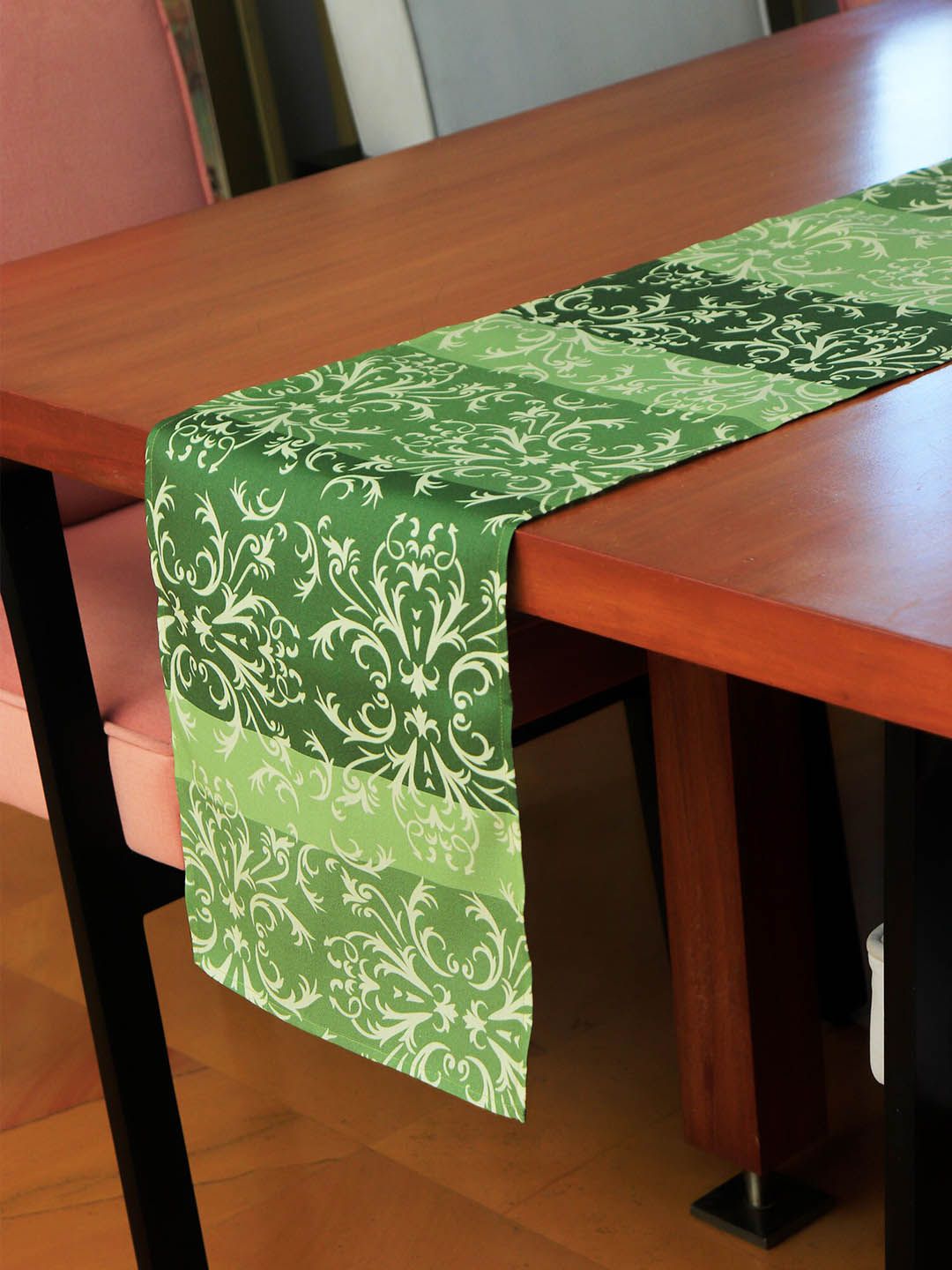 ZEBA Green Printed Table Covers Price in India
