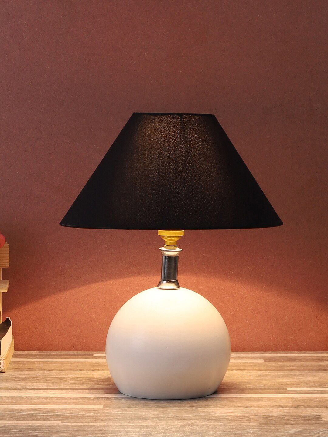 foziq White & Black Solid Table Lamps With Shade Price in India