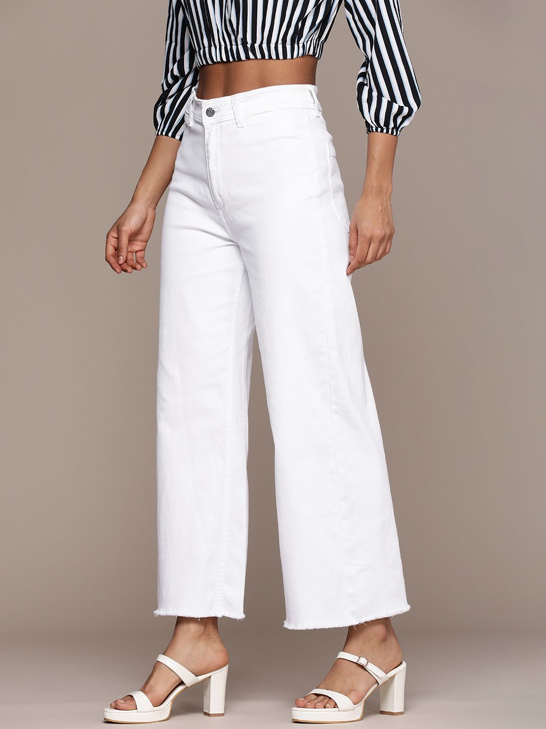 Relaxed Fit High-Rise Jeans