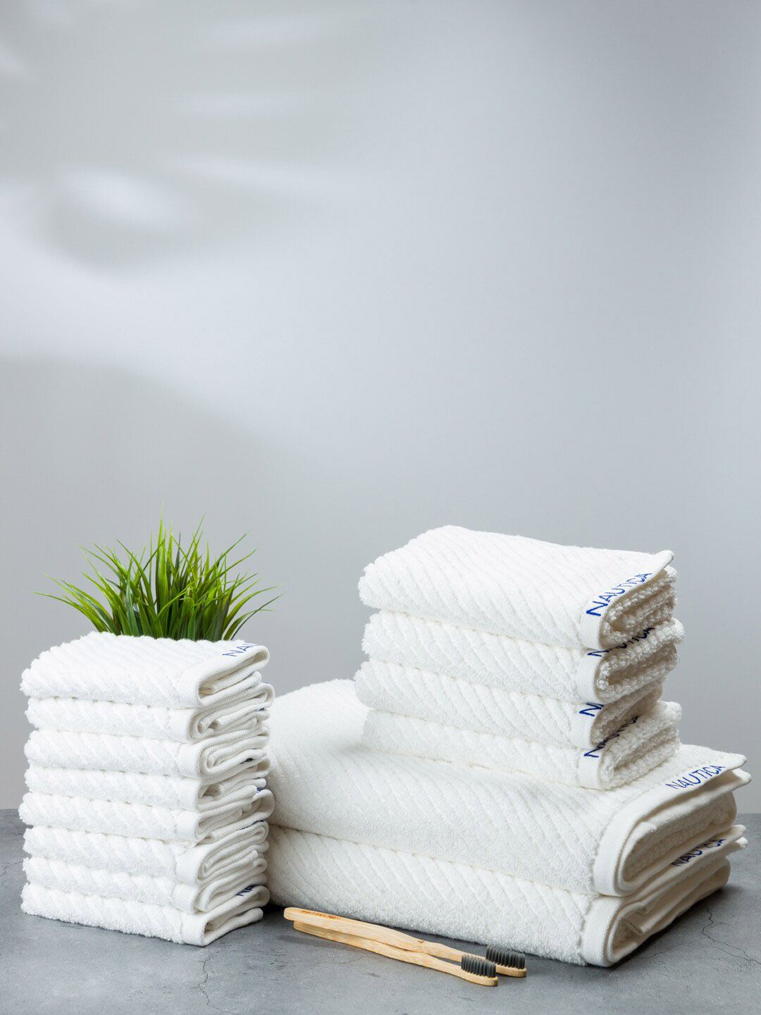 Nautica Set Of 14 White Solid Pure Cotton 600 GSM Towel Set Price in India