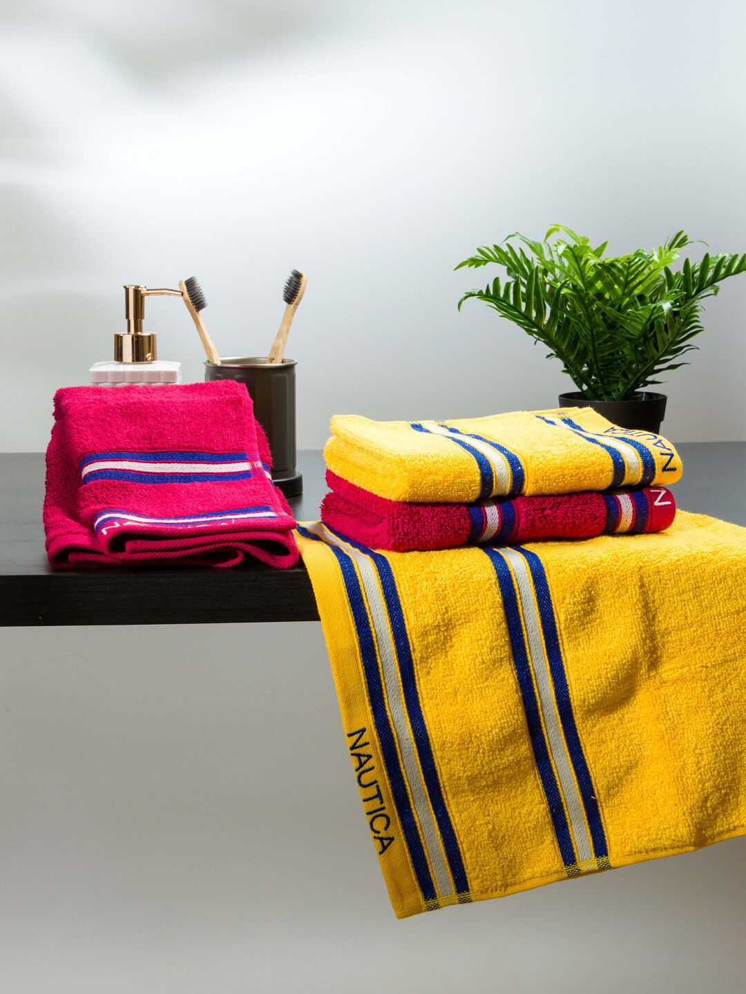 Nautica Pack of 4 Striped 500 GSM Pure Cotton Hand Towels Price in India