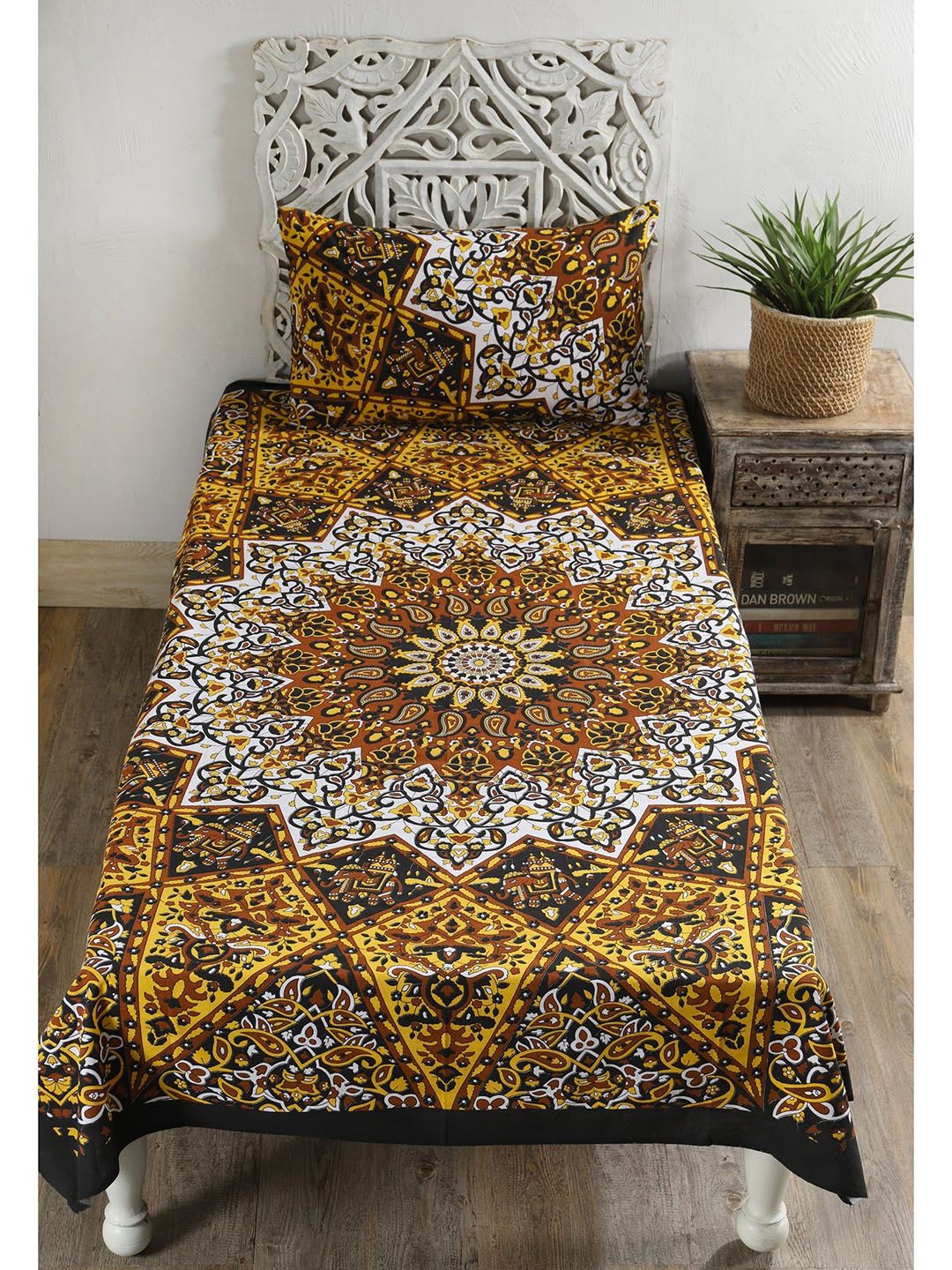 HANDICRAFT PALACE Unisex Yellow Printed 144 TC Single Bedsheet with 1 Pillow Cover Price in India