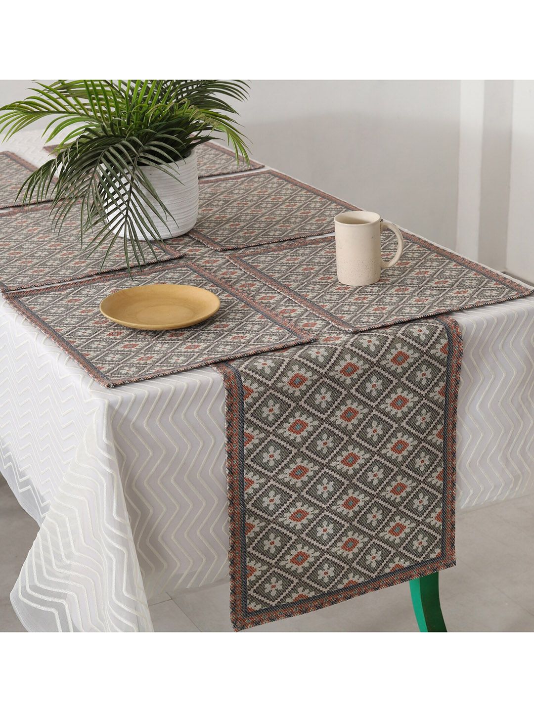 HANDICRAFT PALACE Set Of 7 Green Ikat Printed Table Placemats & Runner Price in India