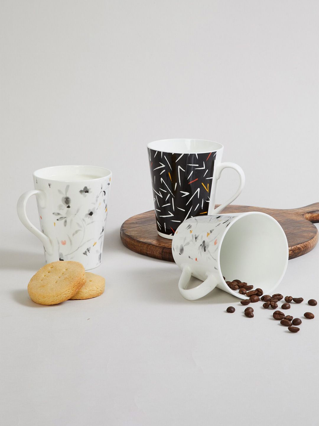 Home Centre Set of 3 White & Black Printed Bone China Glossy Mugs Price in India