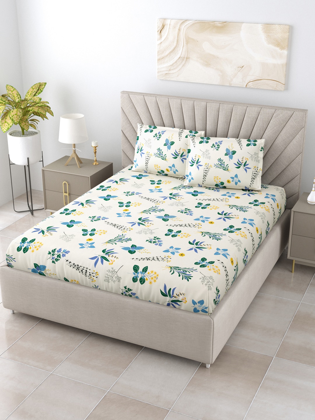 Salona Bichona Cream-Coloured & Blue Floral 144 TC Queen Bedsheet with 2 Pillow Covers Price in India