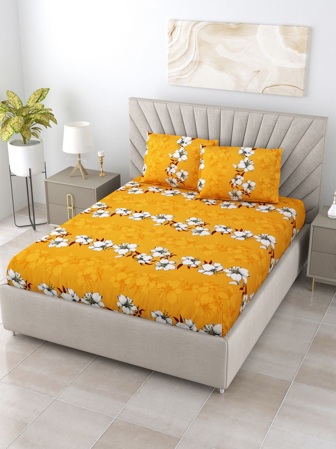 Salona Bichona Unisex Yellow Bedsheets Price in India