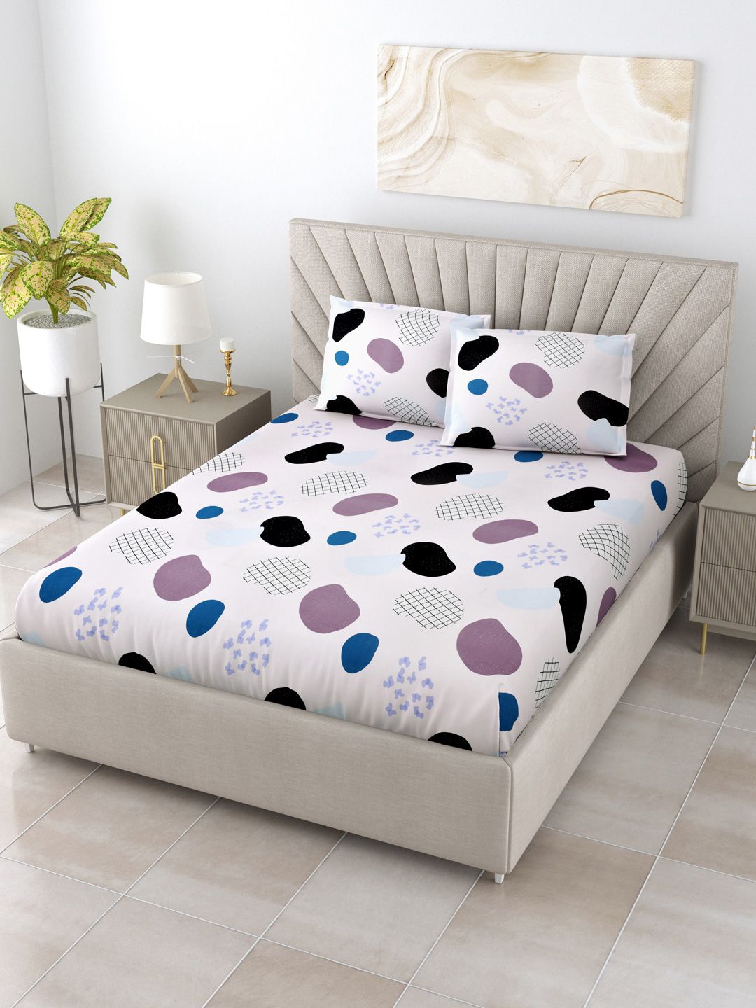Salona Bichona Cream-Coloured & Blue 144 TC Queen Bedsheet with 2 Pillow Covers Price in India