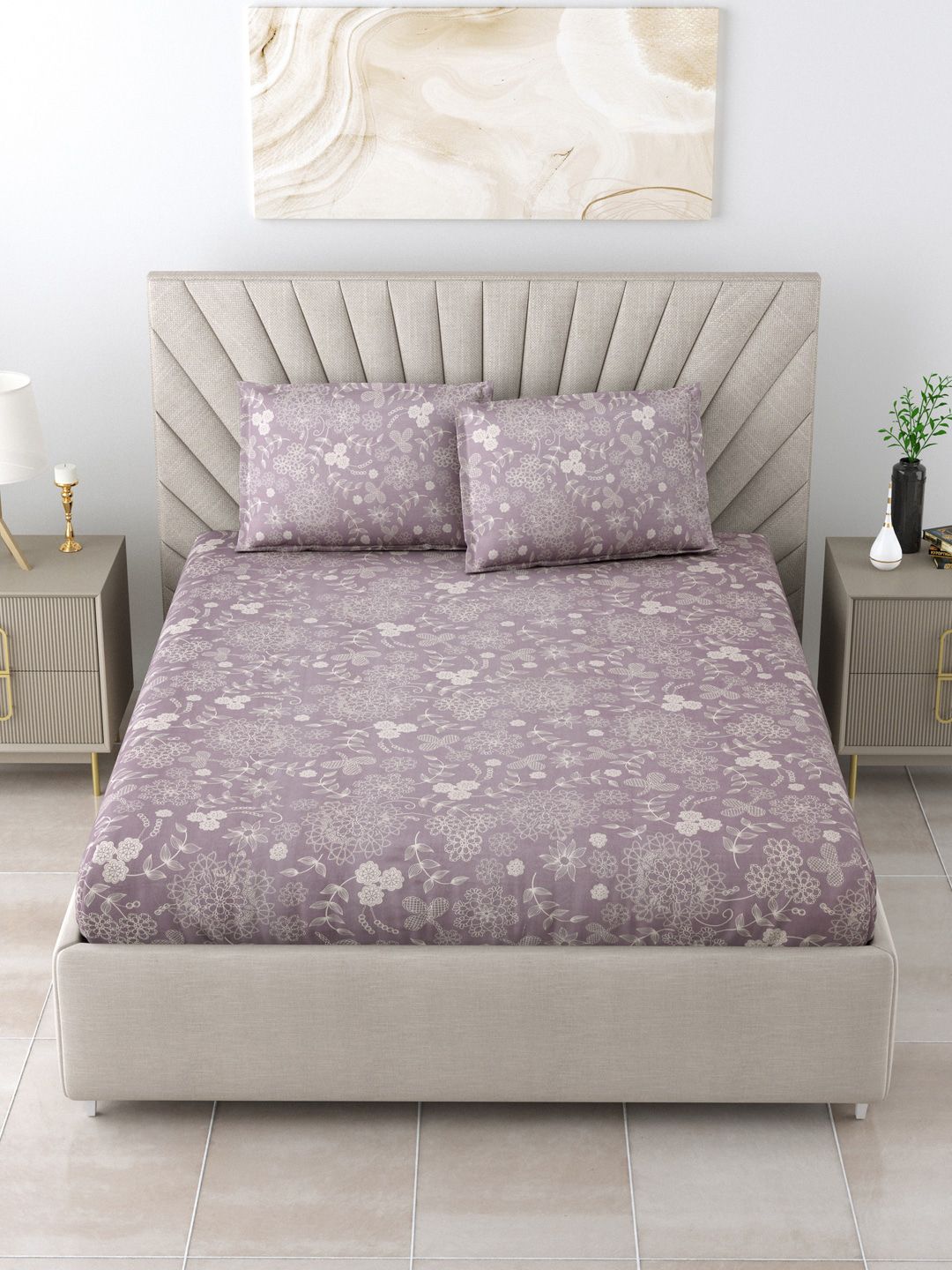 Salona Bichona Grey Floral Printed 144 TC Double Bedsheet with 2 Pillow Covers Price in India