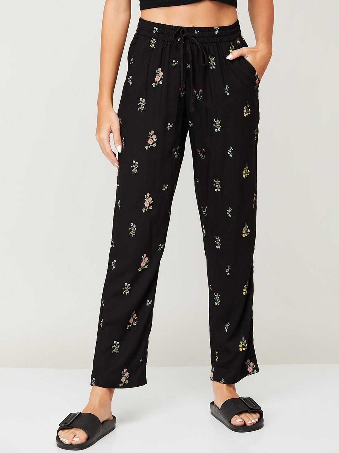 Ginger by Lifestyle Women Black Printed Cotton Lounge Pants Price in India