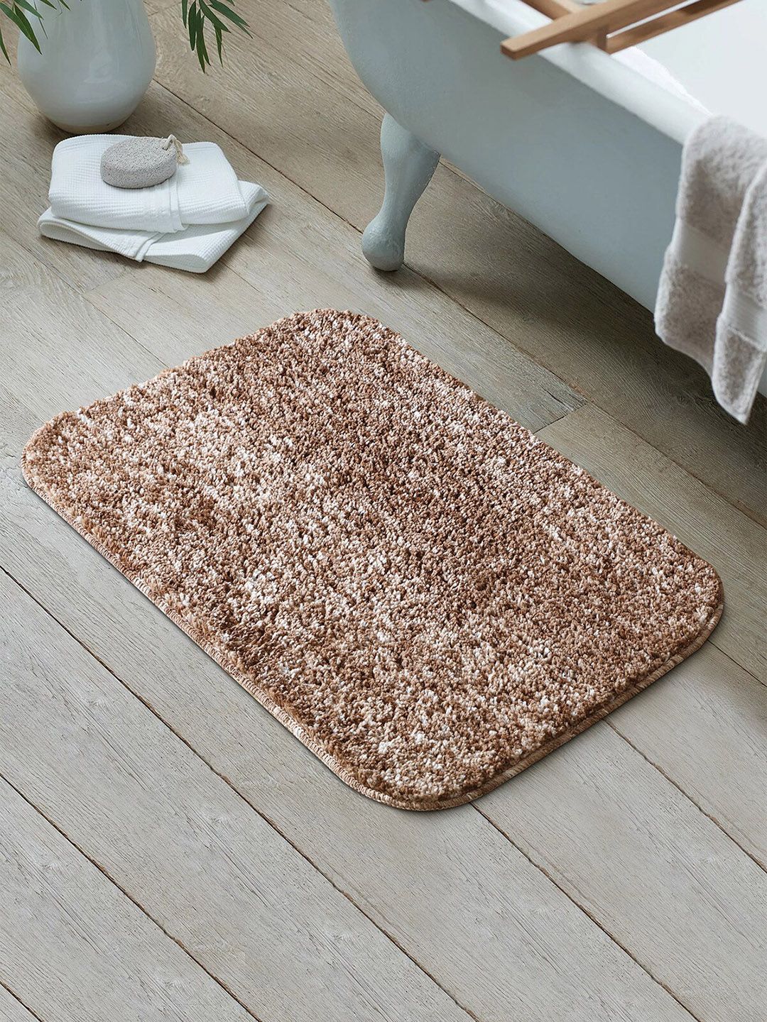 OBSESSIONS Brown & White Solid 1300 GSM Bath Rug Price in India