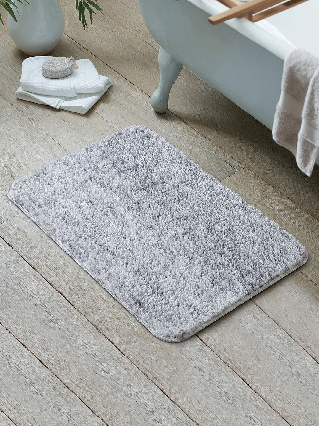 OBSESSIONS Silver-Coloured Solid 1300 GSM Anti-skid Bath Rugs Price in India