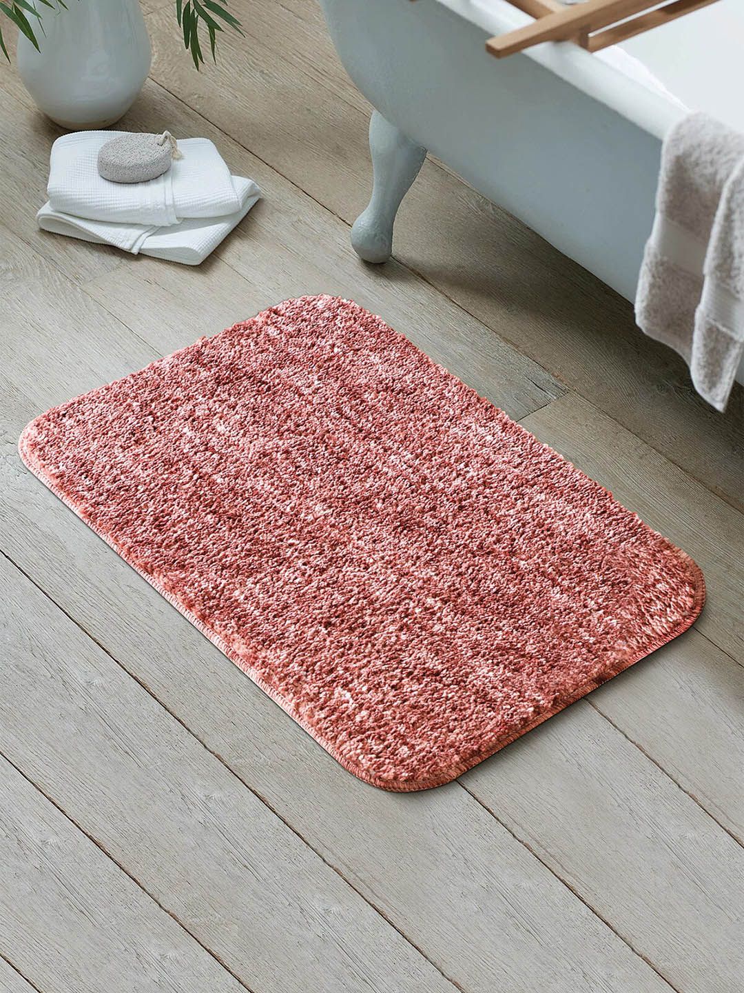 OBSESSIONS Red Self-Design 1300 GSM Anti-Slip Bath Rugs Price in India