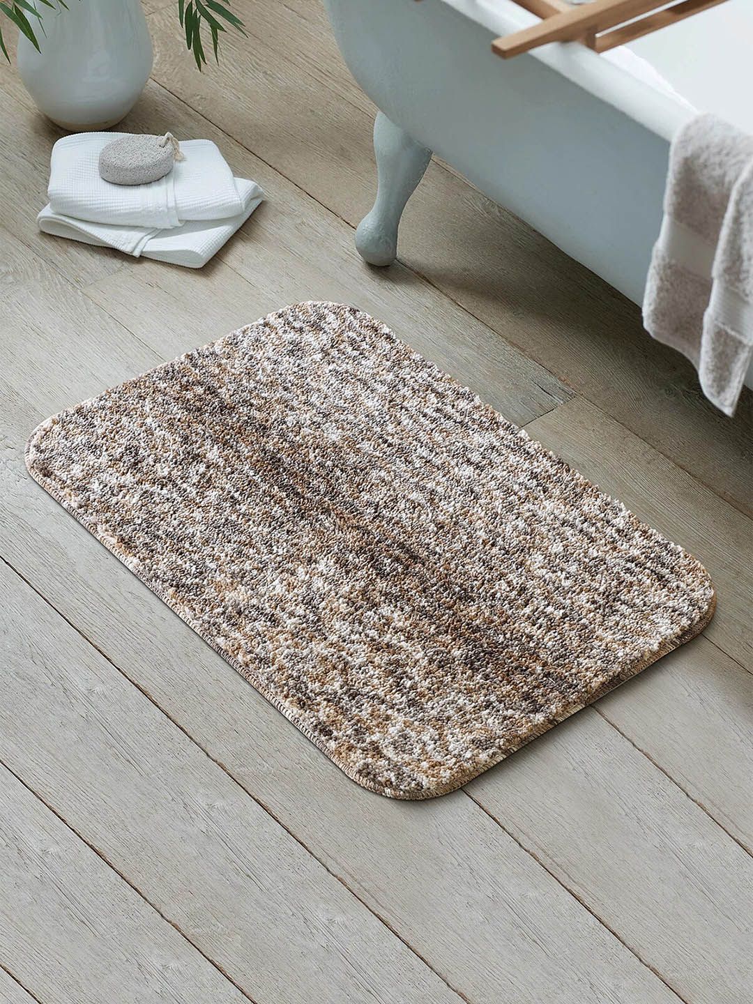 OBSESSIONS Gold Toned Textured 1300 GSM Anti-Skid Bath Rugs Price in India