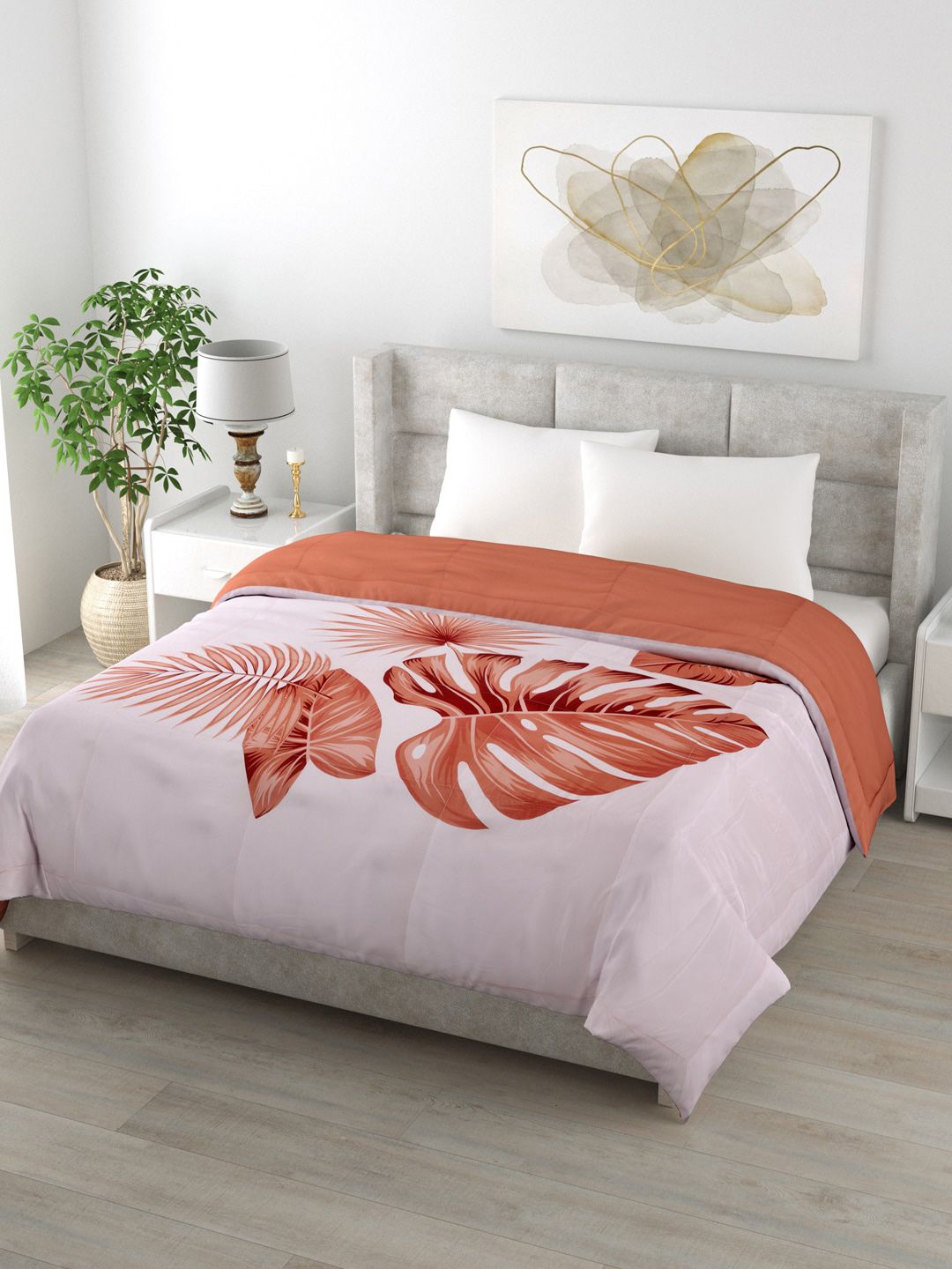 Clasiko Unisex Orange And Pink 250 GSM Printed Double Bed King Size Comforter Price in India