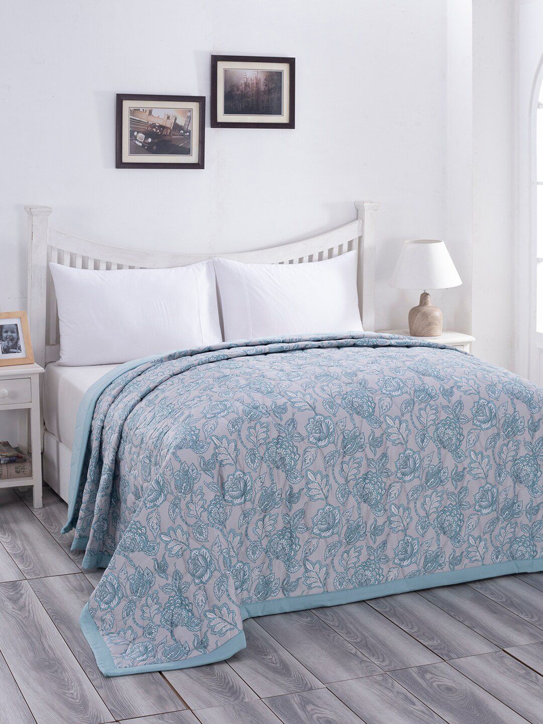 MASPAR Blue & Grey Floral AC Room 120 GSM Double Bed Quilt Price in India