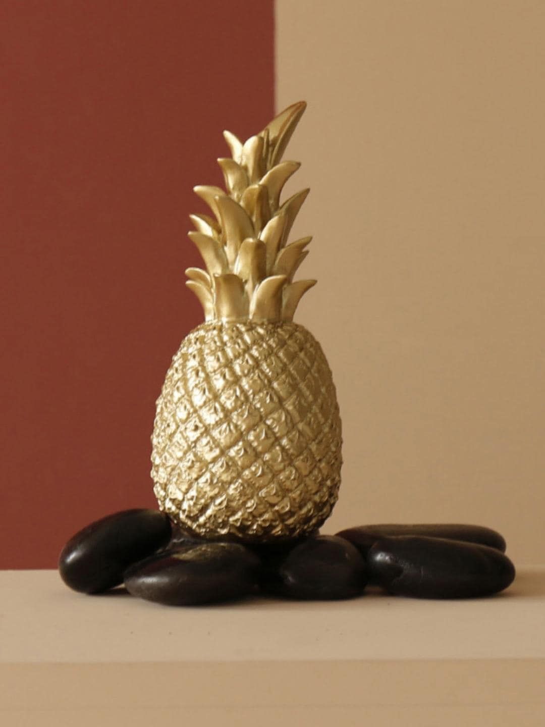 Nestasia Unisex Gold-Toned Textured Medium Pineapple Showpiece Price in India