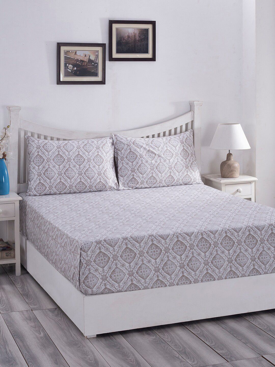 MASPAR White & Grey Floral 210 TC King Bedsheet with 2 Pillow Covers Price in India