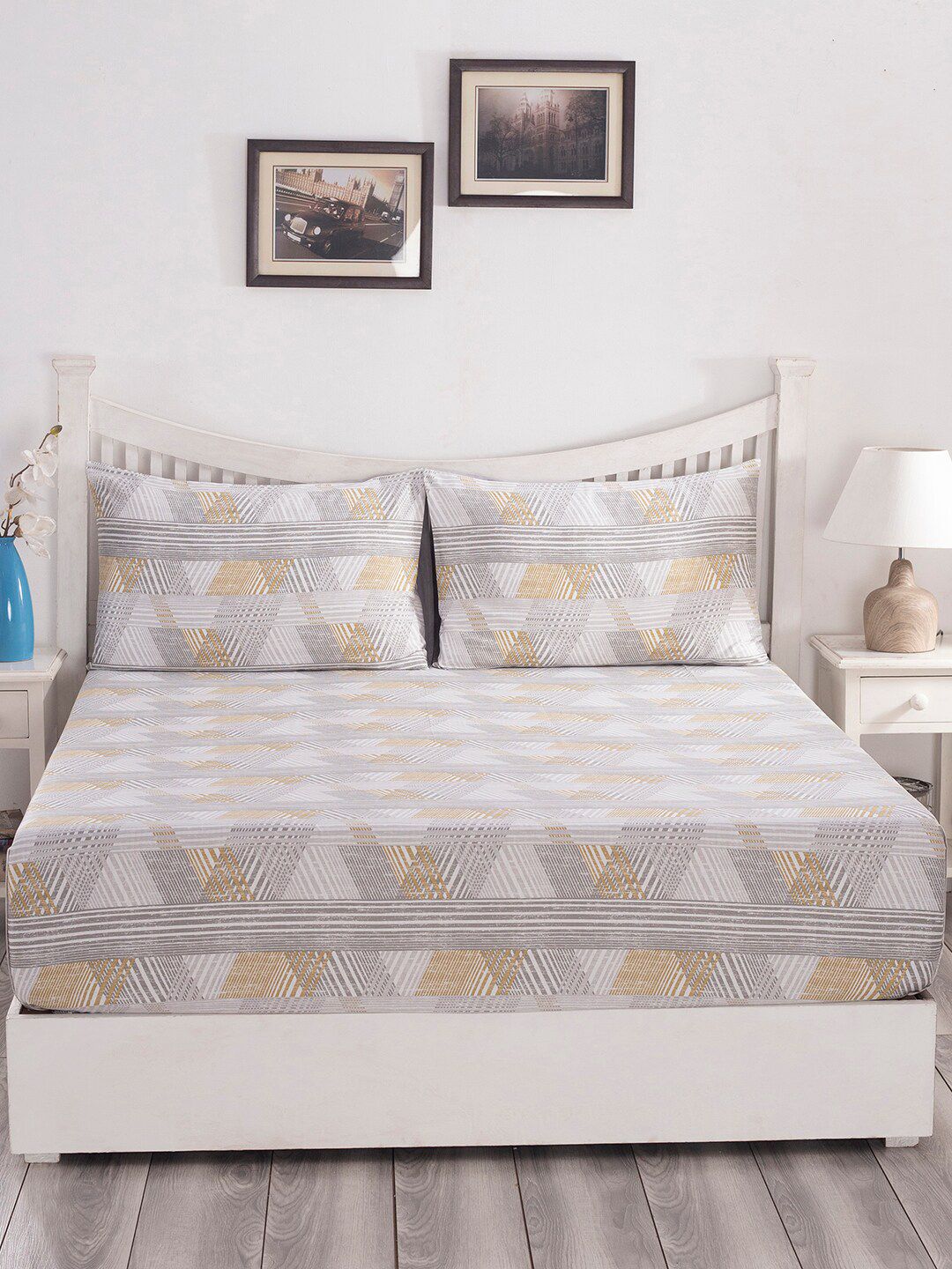 MASPAR Beige & Grey Geometric 210 TC King Bedsheet with 2 Pillow Covers Price in India