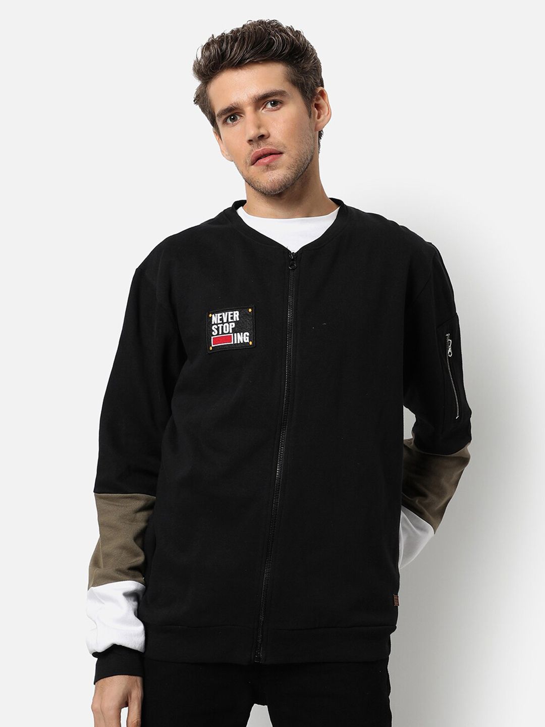 CAHOOT Men's Black Solid Color-Blocked Regular Fit Zipper Sweatshirt For Winter Wear