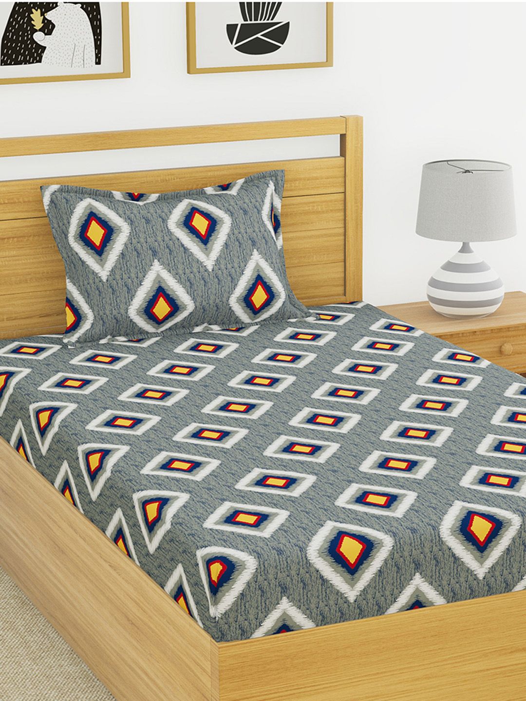 Urban Magic Grey & Orange Geometric 104 TC Single Bedsheet with 1 Pillow Covers Price in India