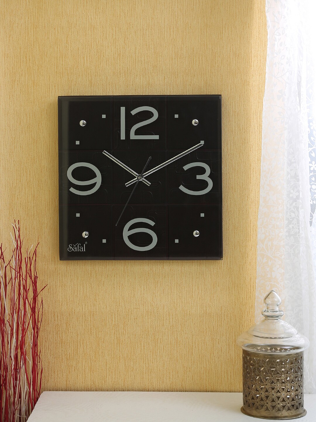 Safal Brown Dial Wooden 30 x 30 cm Analogue Wall Clock Price in India