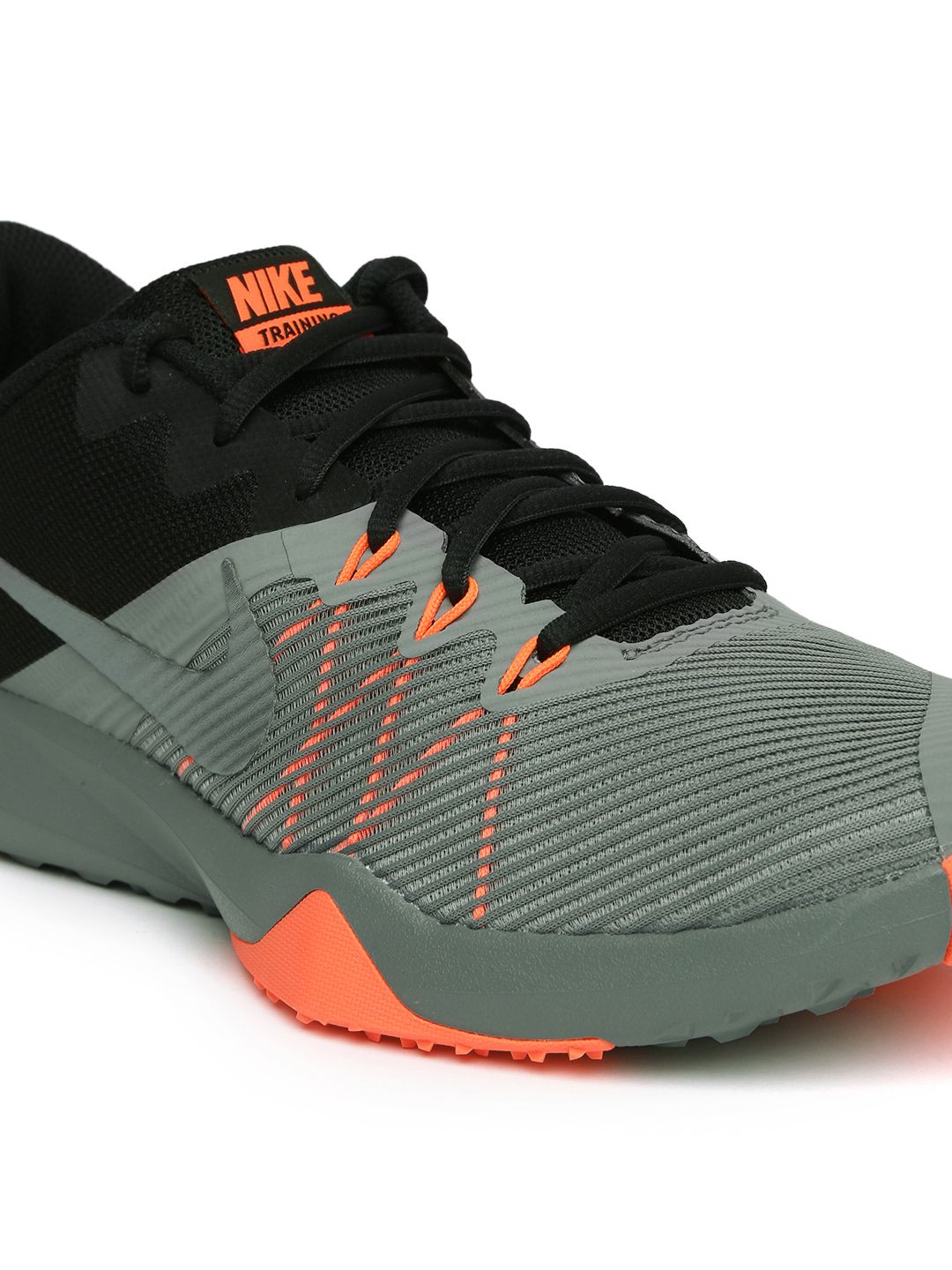 nike retaliation tr men's cross training shoes