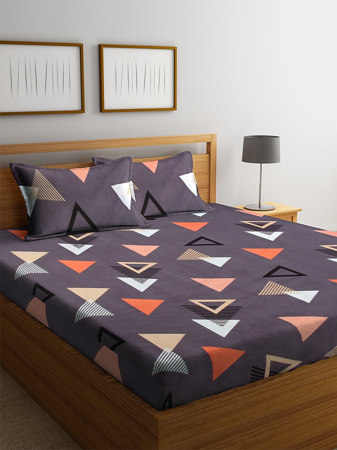 KLOTTHE Purple & Orange Geometric 300 TC King Bedsheet with 2 Pillow Covers Price in India
