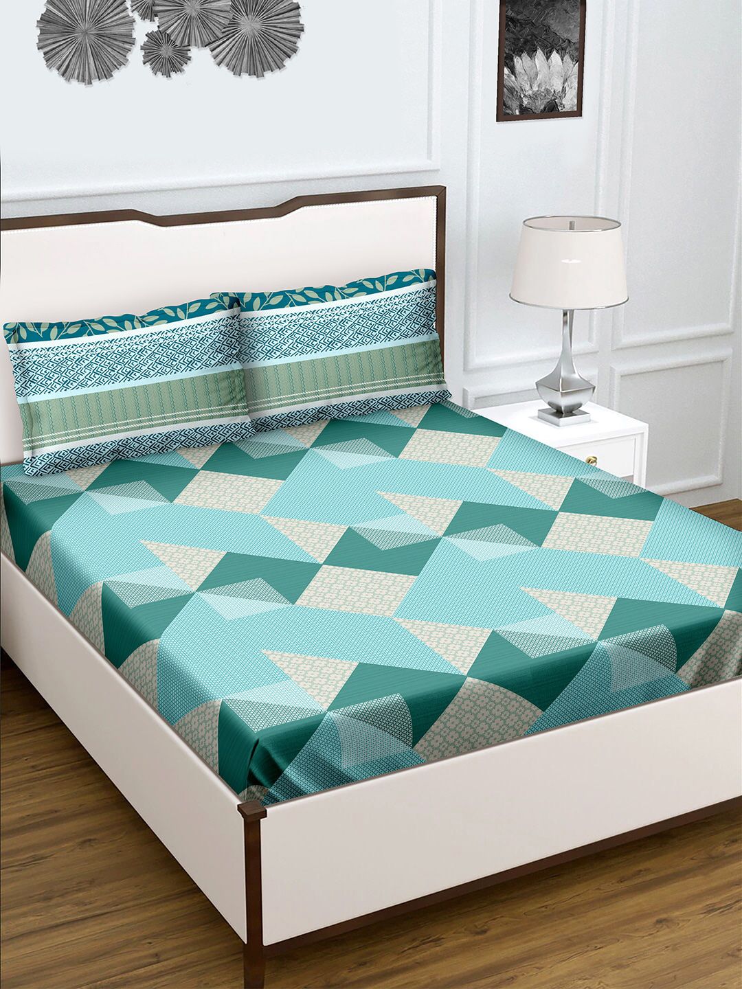 BELLA CASA Teal & Off White Geometric 180 TC King Bedsheet with 2 Pillow Covers Price in India