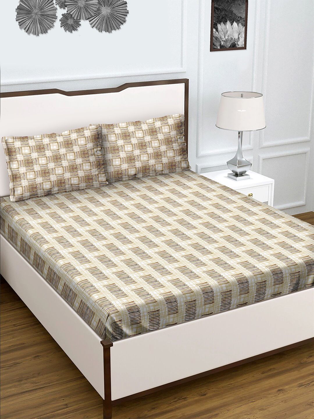 BELLA CASA Brown & White Geometric 180 TC King Bedsheet with 2 Pillow Covers Price in India