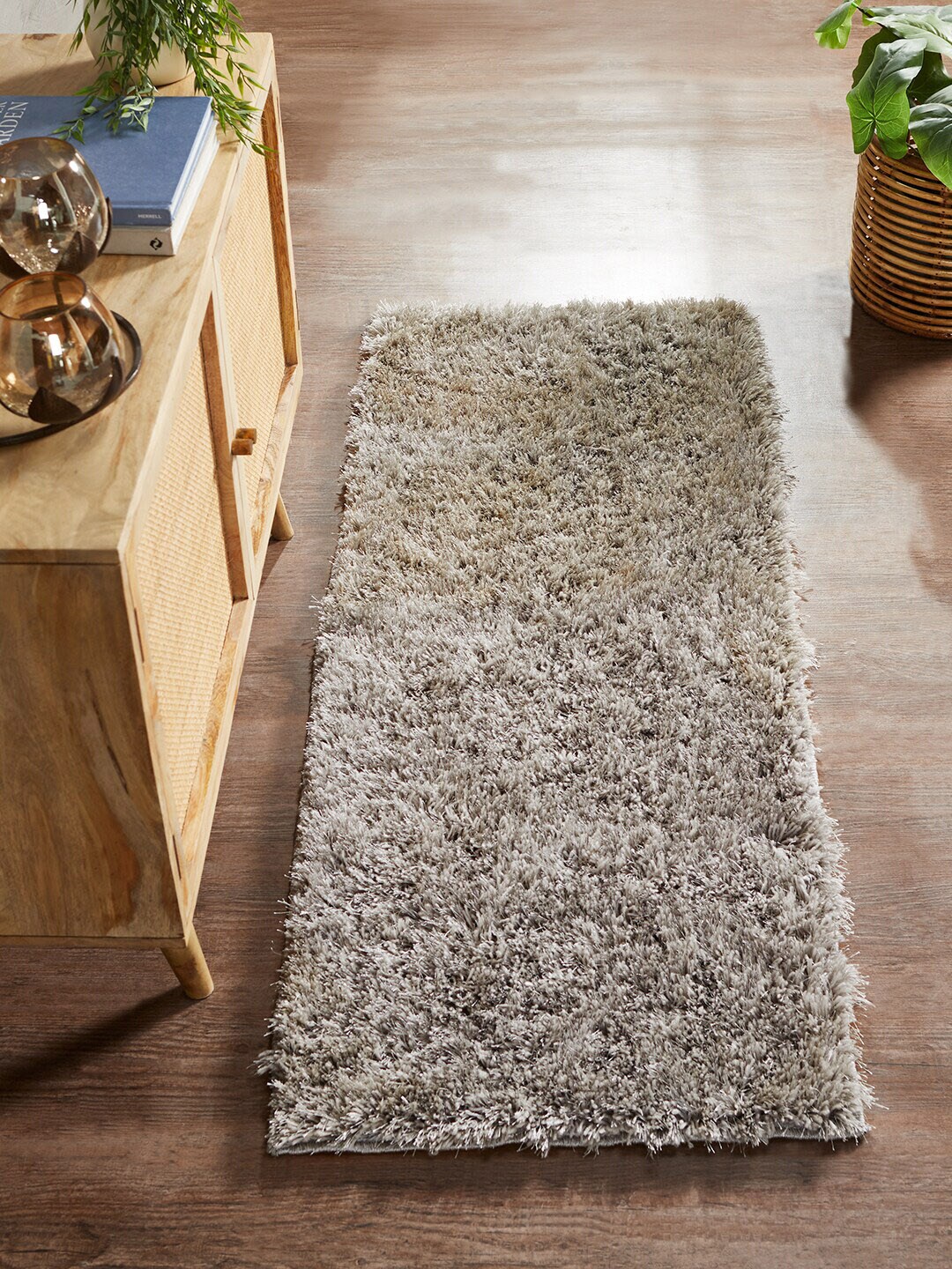 Pano Beige Solid 2400 GSM Anti-Slip Bath Rugs Price in India