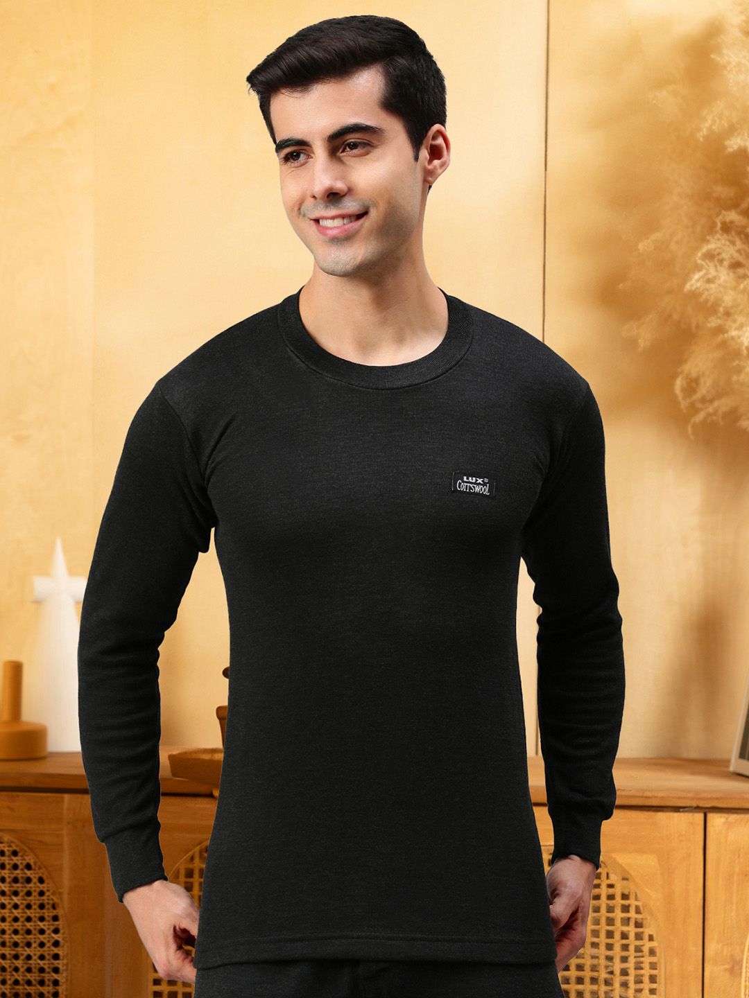 Lux Cottswool Men Black Solid Cotton Thermal Top