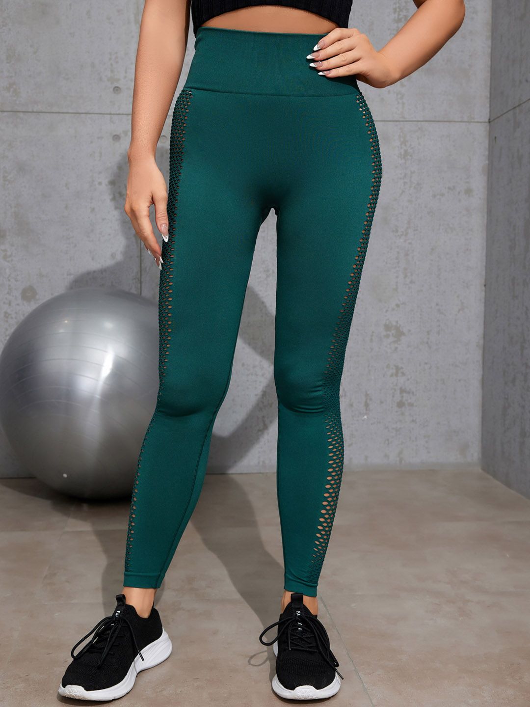 URBANIC Women Olive Green Solid Ankle Length Training Gym Tights Price in India