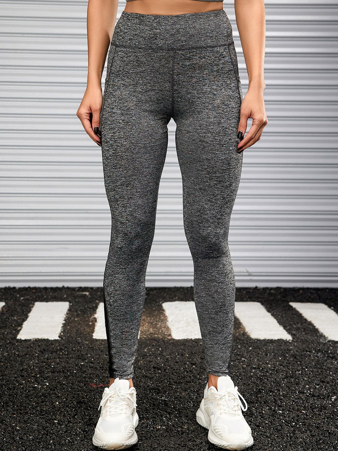 URBANIC Women Grey Solid Training & Gym Tights Price in India