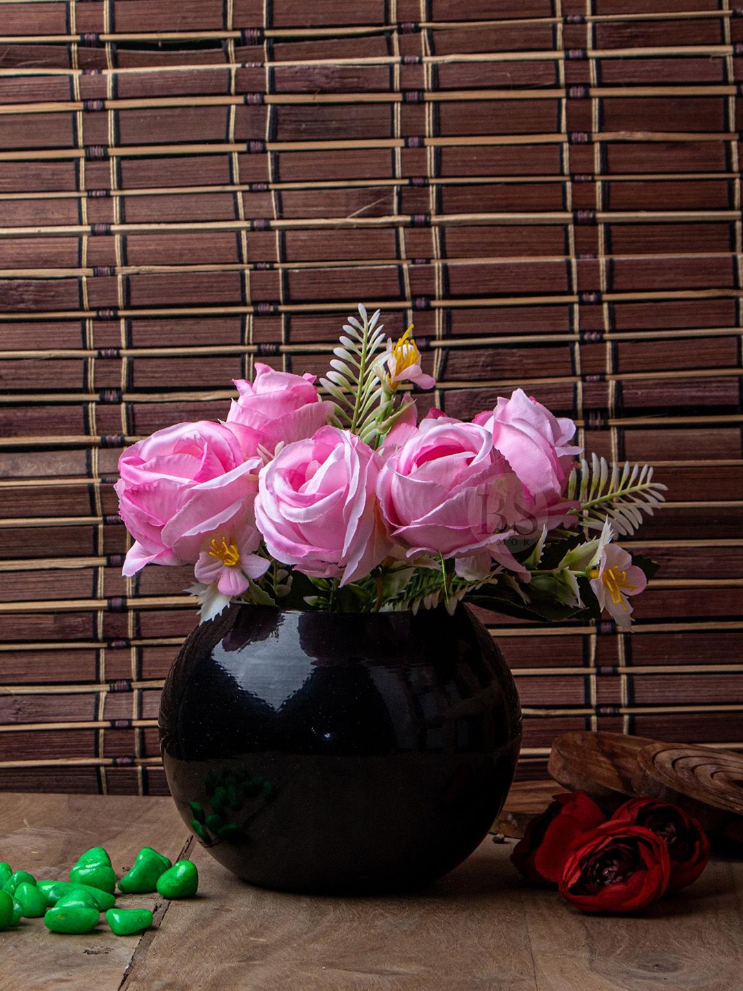 BS AMOR Black Flower Vase Room Decor Centre Table showpiece Price in India
