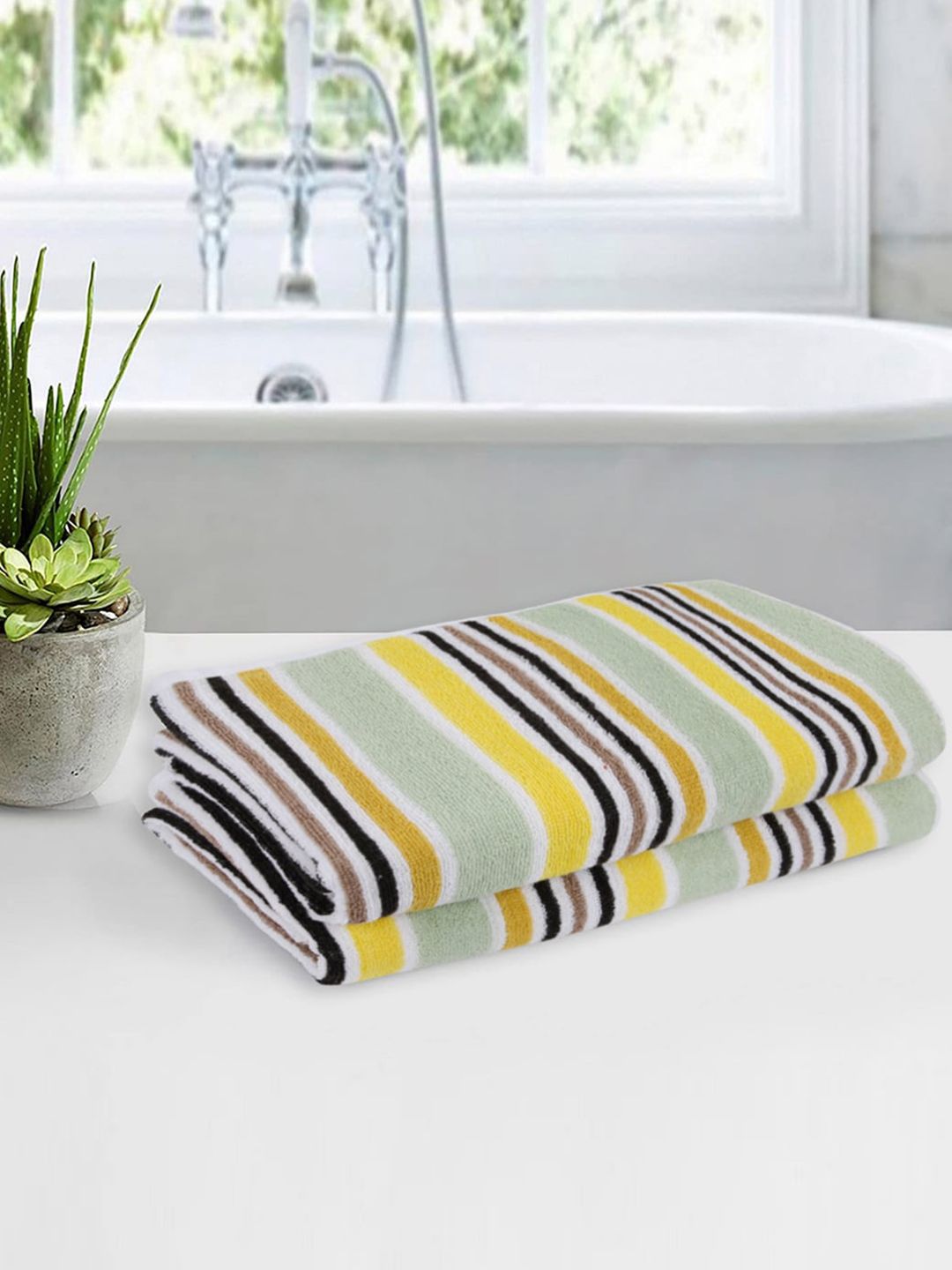 ROMEE Set Of 2 Striped 500GSM Cotton Bath Towels Price in India